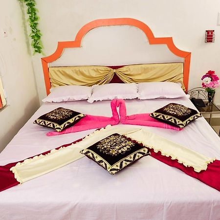 Jayanti Hotel Tarapith Exterior foto